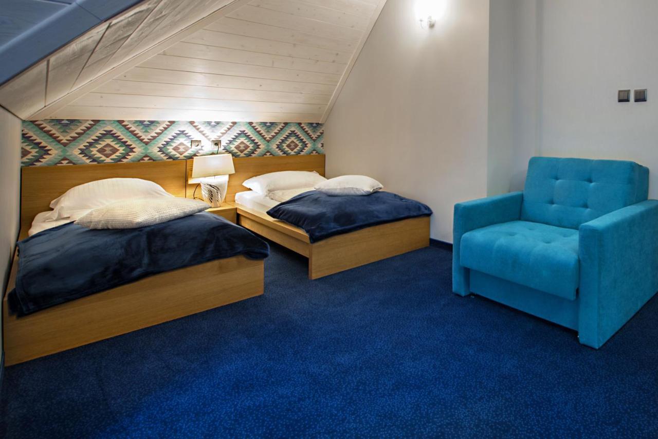 Hotel Zalesie Бохня Экстерьер фото